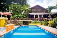 El Rodeo Estancia Boutique Hotel & Steakhouse Hotels in Río Oro