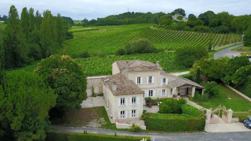 La Closerie de Fronsac Hotel di Arveyres