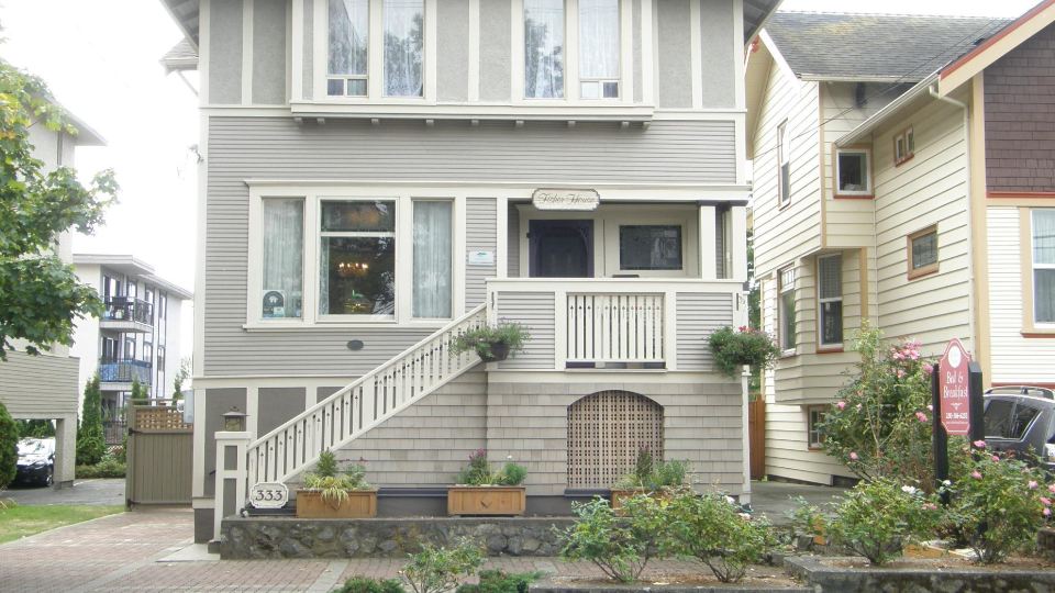 Fisher House Victoria Bed and Breakfast