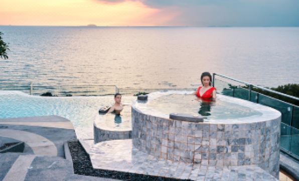 Bayphere Hotel Pattaya JC