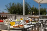 Ariadne Hotel - breakfast