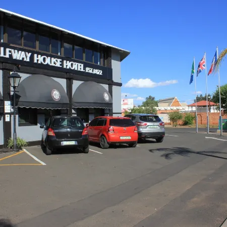 Halfway House Hotel