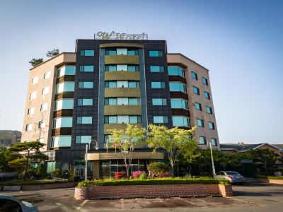 Winners Tourist Hotel