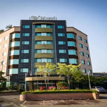 Winners Tourist Hotel Hotels near Incheon Airport T2 Station
