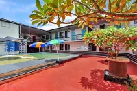 Capitanos Hotels in The Gardens