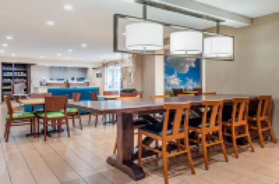 Garner Hotel MACON WEST by IHG