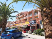 Le Central Beach