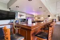 Best Western Grand Victorian Inn - bar