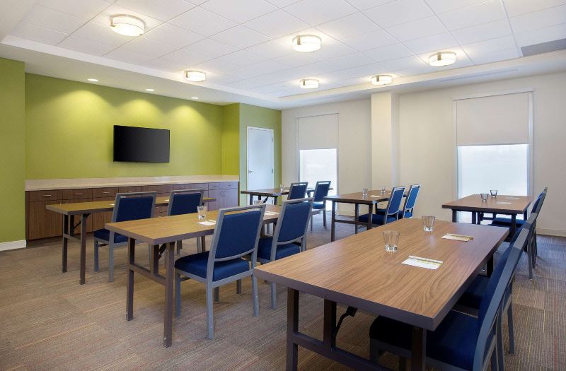 Home2 Suites by Hilton Oxford photo 4