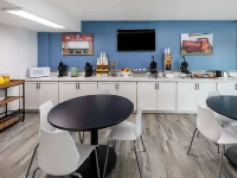 Baymont by Wyndham Laredo Hotels in Laredo