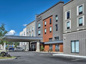 Hampton Inn & Suites by Hilton Keene