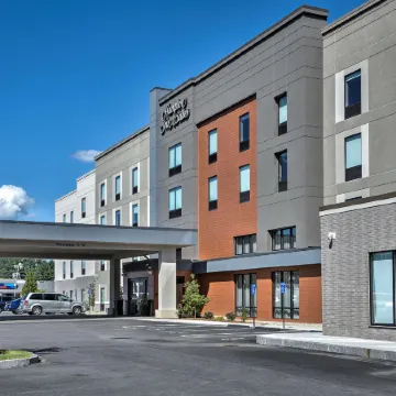 Hampton Inn & Suites by Hilton Keene