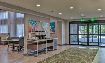 Hampton Inn & Suites by Hilton Keene