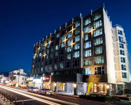 Ebenezer Hotel Hotels near شاطئ هامدوك