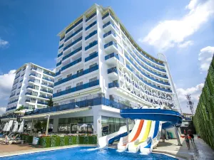 Azura Deluxe Resort & Spa - Ultra All Inclusive