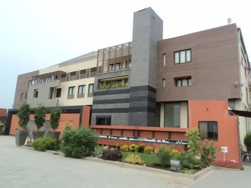 The Enterprise Hotels in Karachi