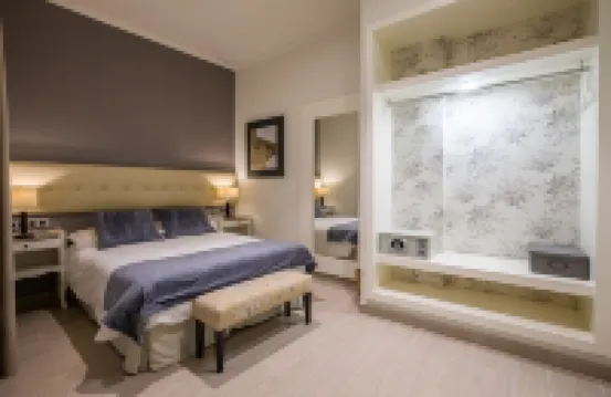 Welldone Cathedral Suites