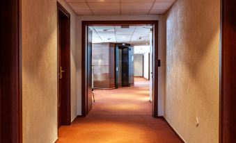 Prezident Tyumen Tsentr Hotel