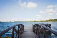 Zhemchuzhina Recreation Camp Hotels in Yantarnyy