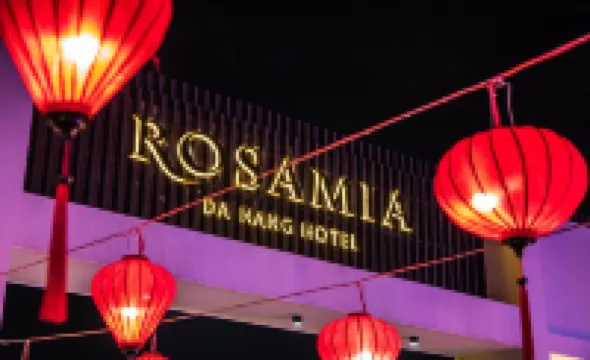 ロザミア ダナン ホテル