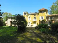 Château de la Prade Các khách sạn ở Villespy