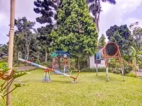 Hotel O Villa Anyelir Yustik Selabintana - parking