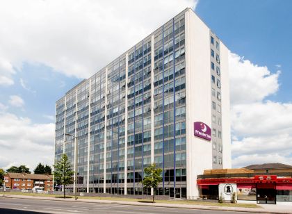 Premier Inn London Hendon (The Hyde)