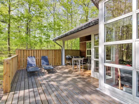 "Verner" - 500m from the Sea