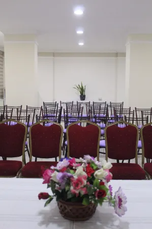 Ankara Santral Hotel Отели рядом с достопримечательностью «Кизилэйская площадь»