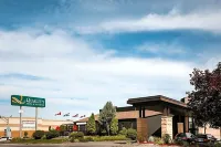 Quality Inn & Suites Hôtels à proximité de : Parc Dupuis