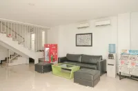 Ebizz Hotel Hotel a Sumbersari