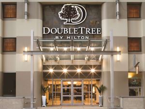 DoubleTree by Hilton Hotel & Suites Pittsburgh Downtown