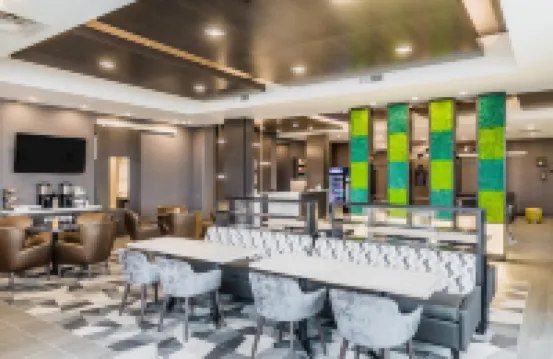 Hyatt House Winnipeg South/Outlet Collection