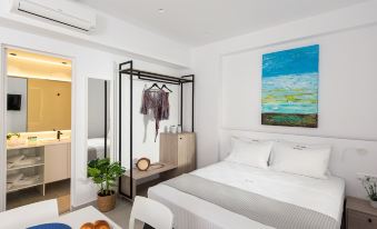 Cozy Corner Luxury Apartments