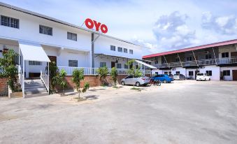 OYO 44011 Weng Bee Guest House