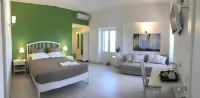 Isola Charm B&B - A Historic Villa Near Punta Del Pero Beach فنادق في Plemmirio
