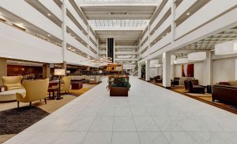 Embassy Suites by Hilton Milwaukee Brookfield