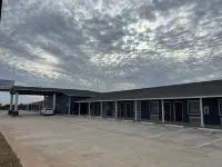 Hotel O Bien Venido Pearsall I-35 - Bãi đậu xe