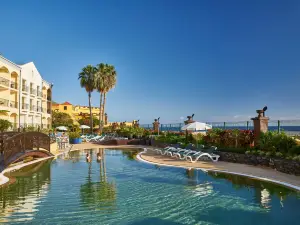 Top 20 4-Star Select Hotels in Funchal