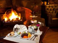 Derwent Manor Boutique Hotel - breakfast