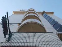 Business Hotel la Firenze Hotels in Soka
