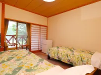 Yashiro Kamogawa No Sato Shingu Shrine附近的飯店