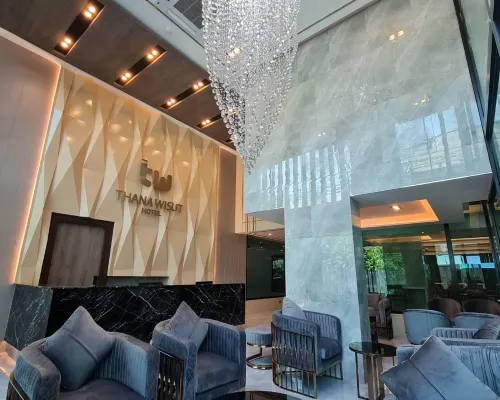 Thana Wisut Hotel Hotel in zona Stadio Ratchadamnoen