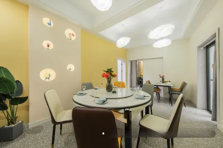 Muse·Starry Sky Pool Parent-child Camping Suxi Holiday Villa Отели рядом с достопримечательностью «Longwang Mountain Top»