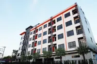 Bangkok Boutique Resort Rangsit Các khách sạn gần 88/166 ซอย18 (บ้านสวนนายต่อ)