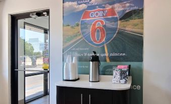 Motel 6 Carlsbad, NM