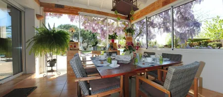 Le Clos des Romarins