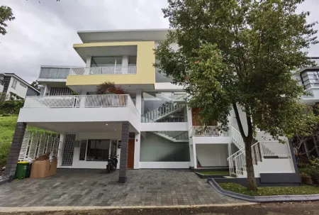 Platinum Yellow Bandung Villa 24 Pax Private Pool Отели рядом с достопримечательностью «Resor Dago Pakar»