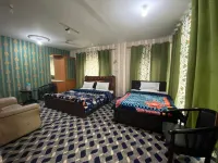 Goroomgo Ameera Srinagar