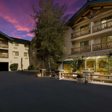 Best Western Plus Kentwood Lodge